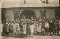 S�kowa-dziatwa szkolna w 1933 r.