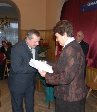 Wrczenie nominacji radnemu Myszkowskiemu.